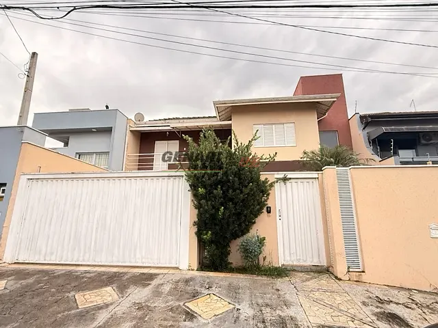 Sobrado com 300m² 3 quartos e 4 banheiros, à venda, no bairro Jardim Esplanada em Indaiatuba