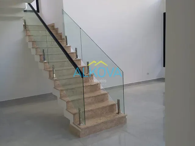 Sobrado com 367m² 3 quartos e 5 banheiros, à venda, no bairro Urbanova III em São José dos Campos