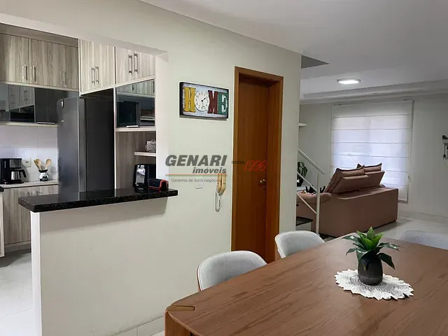 Sobrado com 94m² 3 quartos e 3 banheiros, à venda, no bairro Jardim Panorama em Indaiatuba