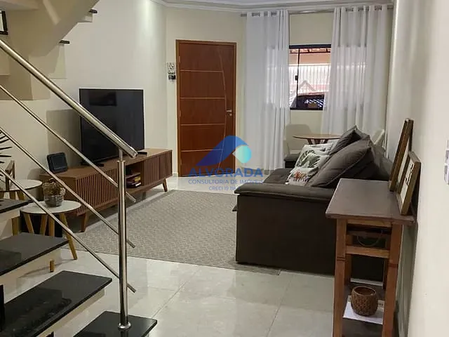 Sobrado com 125m² 3 quartos e 3 banheiros, à venda, no bairro Jardim das Indústrias em São José dos Campos