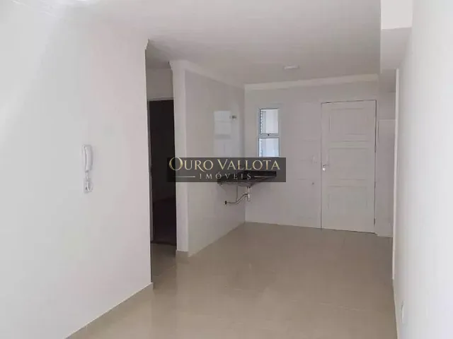 Sobrado com 288m² 2 quartos e 2 banheiros, à venda, no bairro Cidade Líder em São Paulo