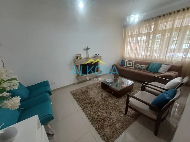 Sobrado com 360m² 4 quartos e 4 banheiros, à venda, no bairro Jardim das Colinas em São José dos Campos