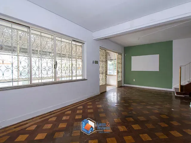 Sobrado com 295m² 3 quartos e 2 banheiros, à venda, no bairro Aclimação em São Paulo