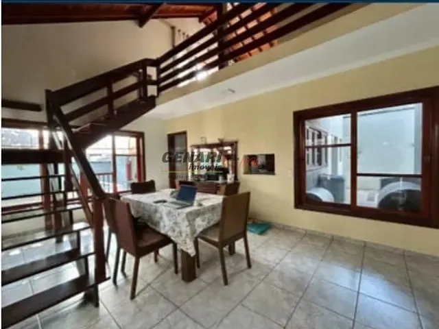 Sobrado com 500m² 5 quartos e 5 banheiros, à venda, no bairro Jardim Recanto do Valle em Indaiatuba