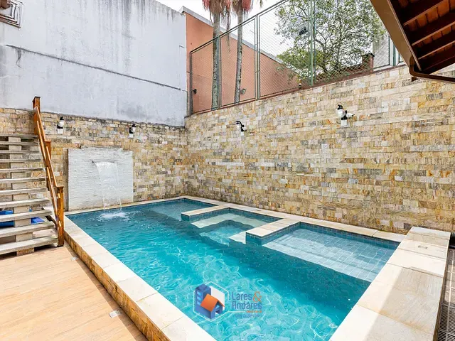 Sobrado com 300m² 4 quartos e 6 banheiros, à venda, no bairro Jardim Marajoara em São Paulo