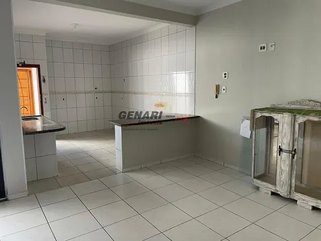 Sobrado com 300m² 3 quartos e 6 banheiros, à venda, no bairro Jardim Portal de Itaici em Indaiatuba
