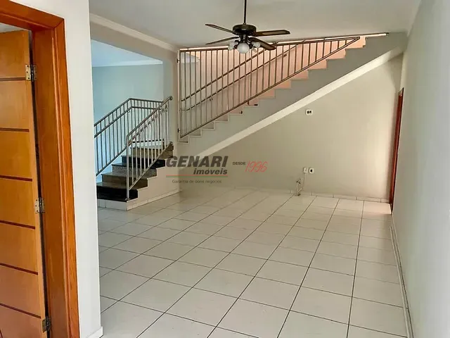Sobrado com 300m² 3 quartos e 6 banheiros, à venda, no bairro Jardim Portal de Itaici em Indaiatuba