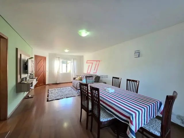 Sobrado 3 quartos e 3 banheiros, à venda, no bairro Novo Mundo em Curitiba