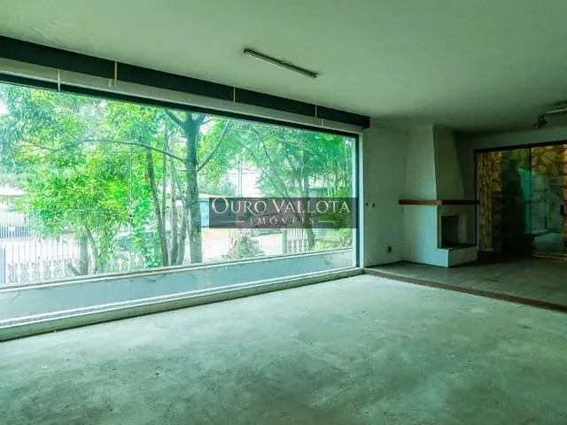 Sobrado com 628m² 6 quartos e 4 banheiros, à venda, no bairro Alto da Lapa em São Paulo