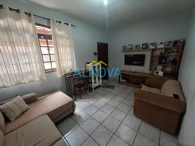 Sobrado com 125m² 4 quartos e 1 banheiro, à venda, no bairro Bosque dos Eucaliptos em São José dos Campos