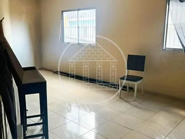 Sobrado com 200m², para alugar, no bairro Jardim Guanhembu em São Paulo