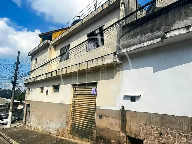Sobrado com 200m², para alugar, no bairro Jardim Guanhembu em São Paulo