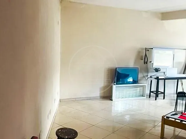 Sobrado com 200m², para alugar, no bairro Jardim Guanhembu em São Paulo