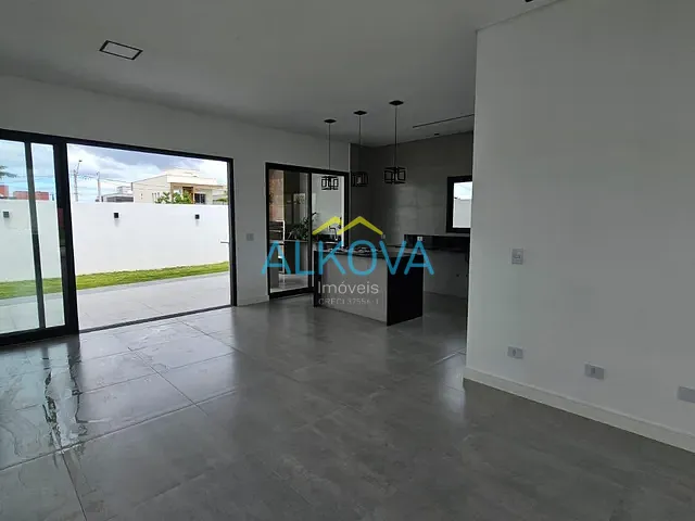 Sobrado com 250m² 3 quartos e 4 banheiros, à venda, no bairro Loteamento Fazenda Ronda em São José dos Campos
