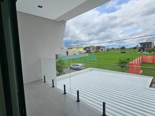 Sobrado com 250m² 3 quartos e 4 banheiros, à venda, no bairro Loteamento Fazenda Ronda em São José dos Campos