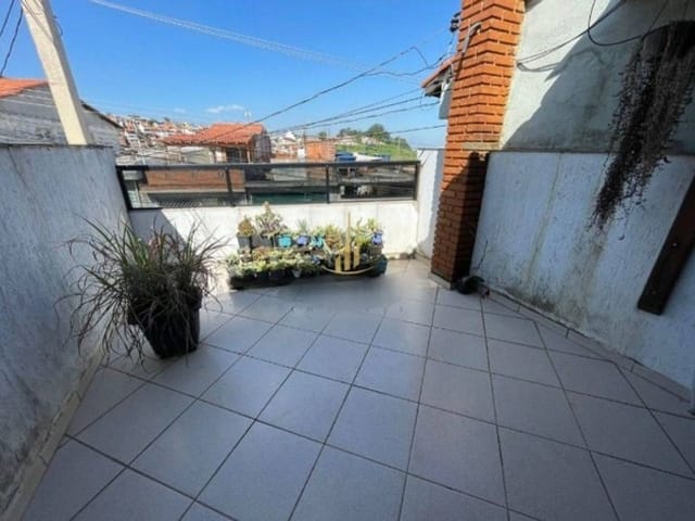 Sobrado com 94m² 2 quartos e 2 banheiros, à venda, no bairro Parque Continental II em Guarulhos
