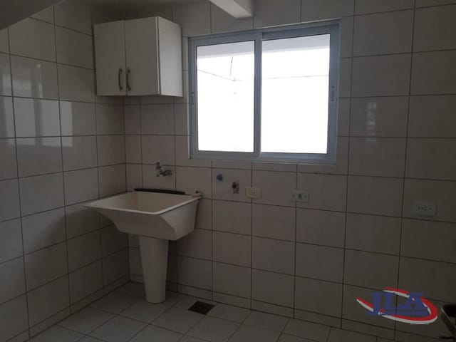 Sobrado 3 quartos e 4 banheiros, à venda, no bairro Boa Vista em Curitiba