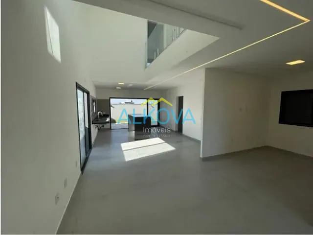 Sobrado com 250m² 3 quartos e 4 banheiros, à venda, no bairro Loteamento Fazenda Ronda em São José dos Campos