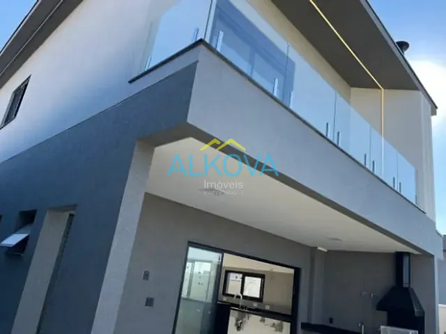Sobrado com 250m² 3 quartos e 4 banheiros, à venda, no bairro Loteamento Fazenda Ronda em São José dos Campos