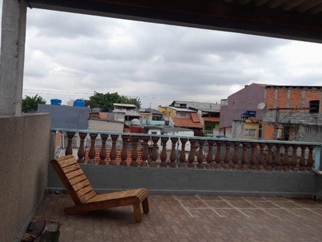 Sobrado com 180m² 4 quartos e 4 banheiros, à venda, no bairro Conjunto Habitacional Águia de Haia em São Paulo