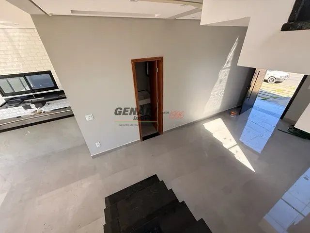 Sobrado com 375m² 3 quartos e 4 banheiros, à venda, no bairro Residencial Milano em Indaiatuba