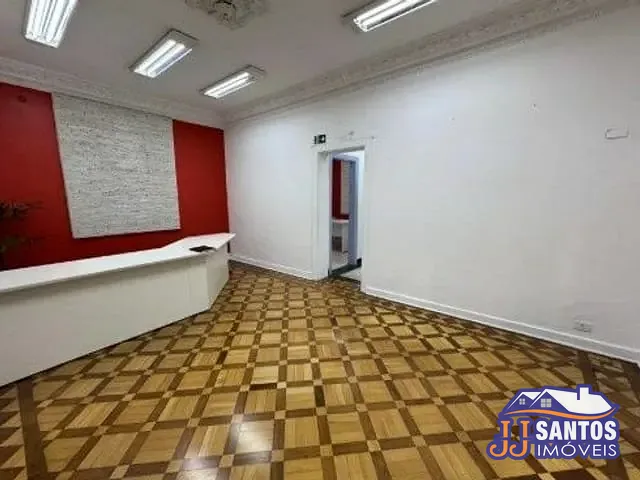 Sobrado com 420m², para alugar, no bairro Aclimação em São Paulo
