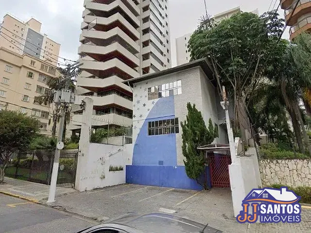 Sobrado com 420m², para alugar, no bairro Aclimação em São Paulo