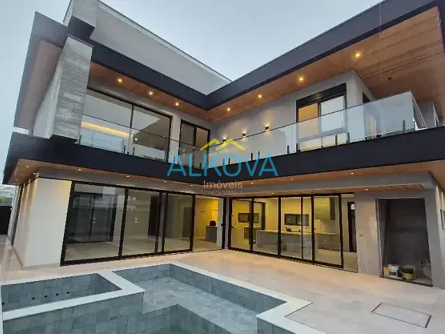 Sobrado com 451m² 5 quartos e 7 banheiros, à venda, no bairro Loteamento Vivant Urbanova em São José dos Campos
