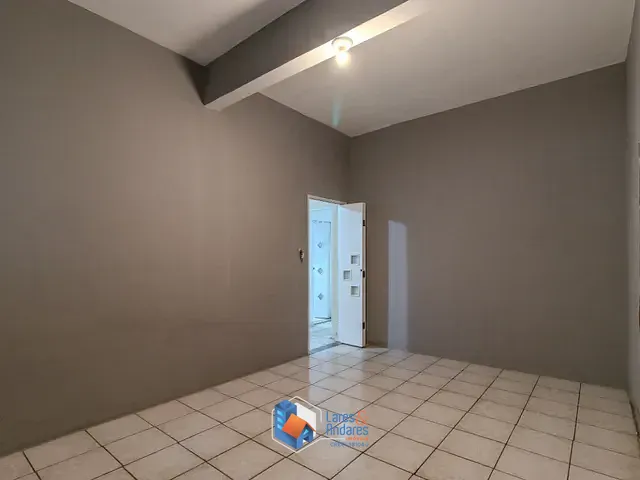 Sobrado com 524m² 3 quartos e 3 banheiros, à venda, no bairro Jardim Miriam em São Paulo