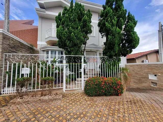 Sobrado com 312m² 3 quartos e 7 banheiros, à venda, no bairro Solar de Itamaracá em Indaiatuba