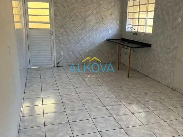Sobrado com 150m² 3 quartos e 3 banheiros, à venda, no bairro Bosque dos Eucaliptos em São José dos Campos