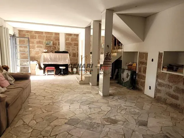 Sobrado com 250m², para alugar, no bairro Centro em Indaiatuba