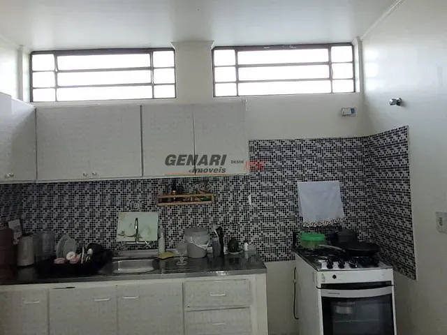 Sobrado com 250m², para alugar, no bairro Centro em Indaiatuba