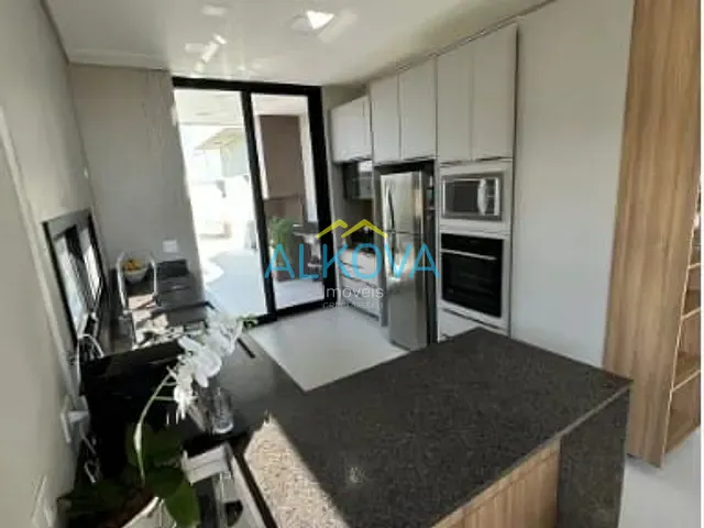 Sobrado com 250m² 3 quartos e 3 banheiros, à venda, no bairro Loteamento Fazenda Ronda em São José dos Campos