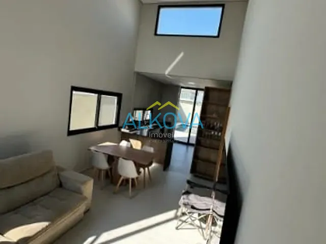 Sobrado com 250m² 3 quartos e 3 banheiros, à venda, no bairro Loteamento Fazenda Ronda em São José dos Campos
