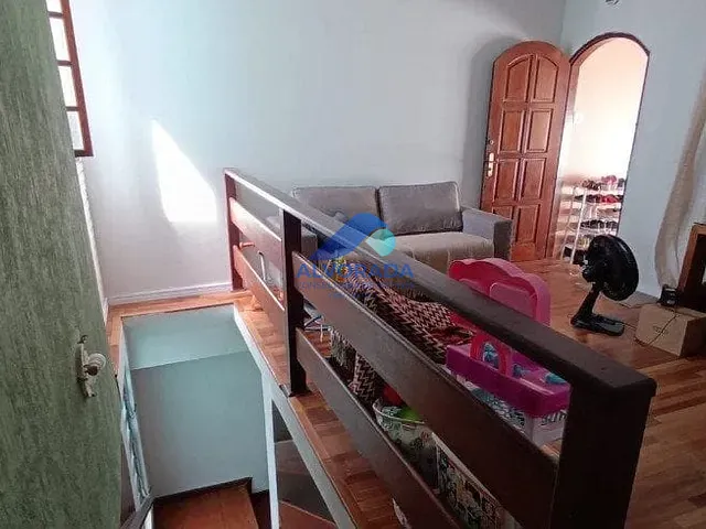 Sobrado com 125m² 3 quartos e 2 banheiros, à venda, no bairro Jardim das Indústrias em São José dos Campos