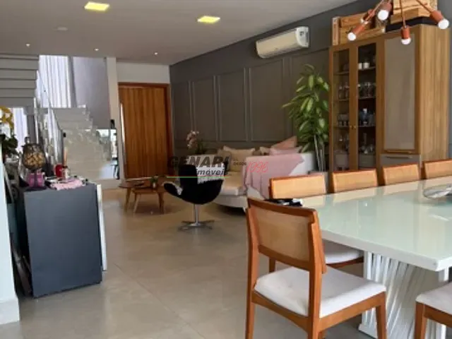 Sobrado com 311m² 3 quartos e 5 banheiros, à venda, no bairro Jardim Piemonte em Indaiatuba