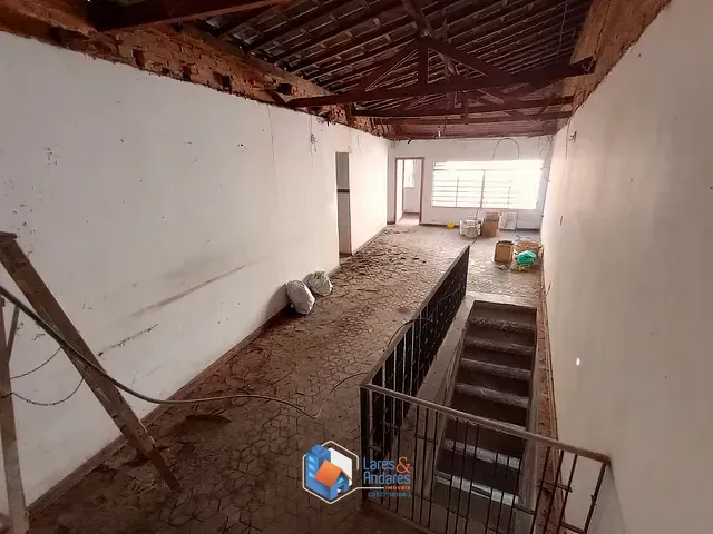 Sobrado com 429m² 7 quartos e 2 banheiros, à venda, no bairro Vila Mariza Mazzei em São Paulo