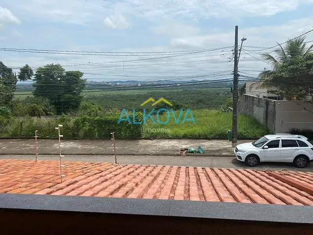 Sobrado com 125m² 3 quartos e 2 banheiros, à venda, no bairro Jardim das Indústrias em São José dos Campos