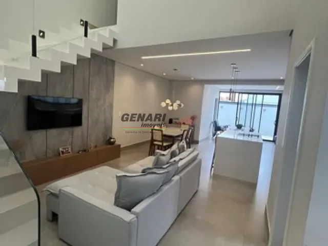 Sobrado com 150m² 3 quartos e 3 banheiros, à venda, no bairro Jardins do Império em Indaiatuba