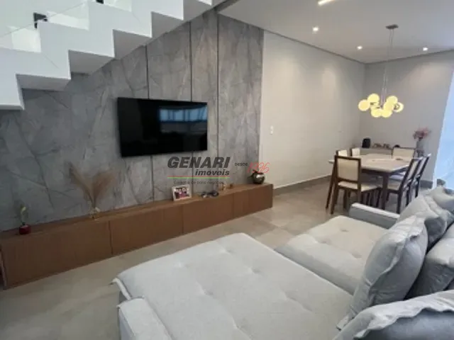 Sobrado com 150m² 3 quartos e 3 banheiros, à venda, no bairro Jardins do Império em Indaiatuba