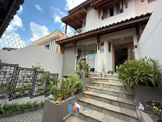 Sobrado com 120m² 4 quartos e 4 banheiros, à venda, no bairro Jardim Paraíso em São Paulo