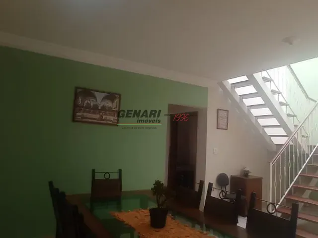 Sobrado com 300m² 4 quartos e 3 banheiros, à venda, no bairro Jardim Sevilha em Indaiatuba