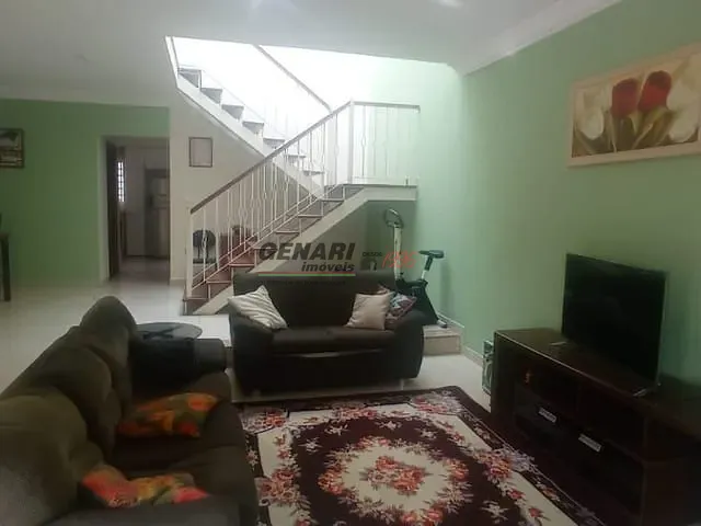 Sobrado com 300m² 4 quartos e 3 banheiros, à venda, no bairro Jardim Sevilha em Indaiatuba