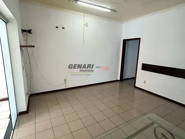 Sobrado com 100m² 2 quartos e 1 banheiro, à venda, no bairro Centro em Indaiatuba