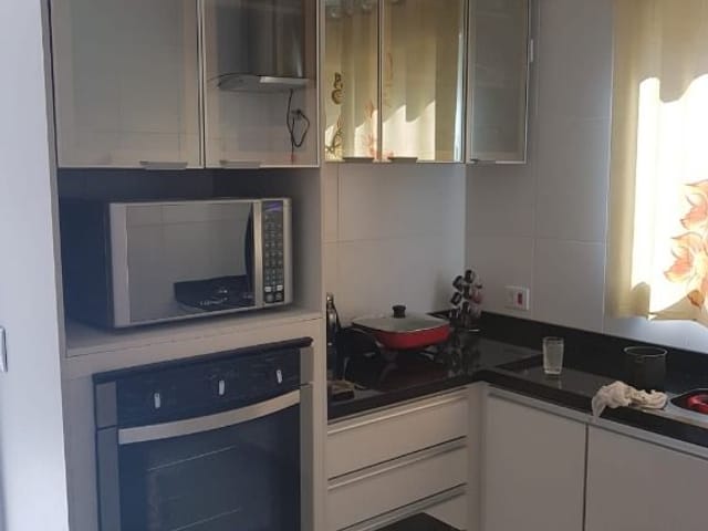 Sobrado com 227m² 3 quartos e 3 banheiros, à venda, no bairro Parque Monjolo em Cotia