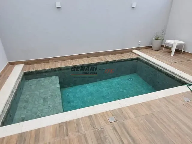 Sobrado com 150m² 3 quartos e 5 banheiros, para alugar, no bairro Parque São Lourenço em Indaiatuba