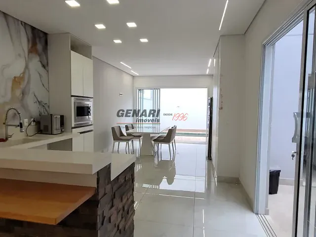 Sobrado com 150m² 3 quartos e 5 banheiros, para alugar, no bairro Parque São Lourenço em Indaiatuba