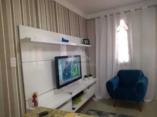 Sobrado com 250m² 3 quartos e 2 banheiros, à venda, no bairro Jardim Mauá em Mauá