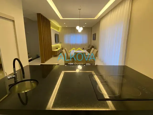 Sobrado com 452m² 4 quartos e 5 banheiros, à venda ou para alugar, no bairro Condomínio Residencial Monaco em São José dos Campos